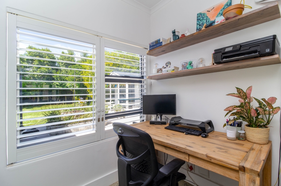 4 Bedroom Property for Sale in Tokai Western Cape